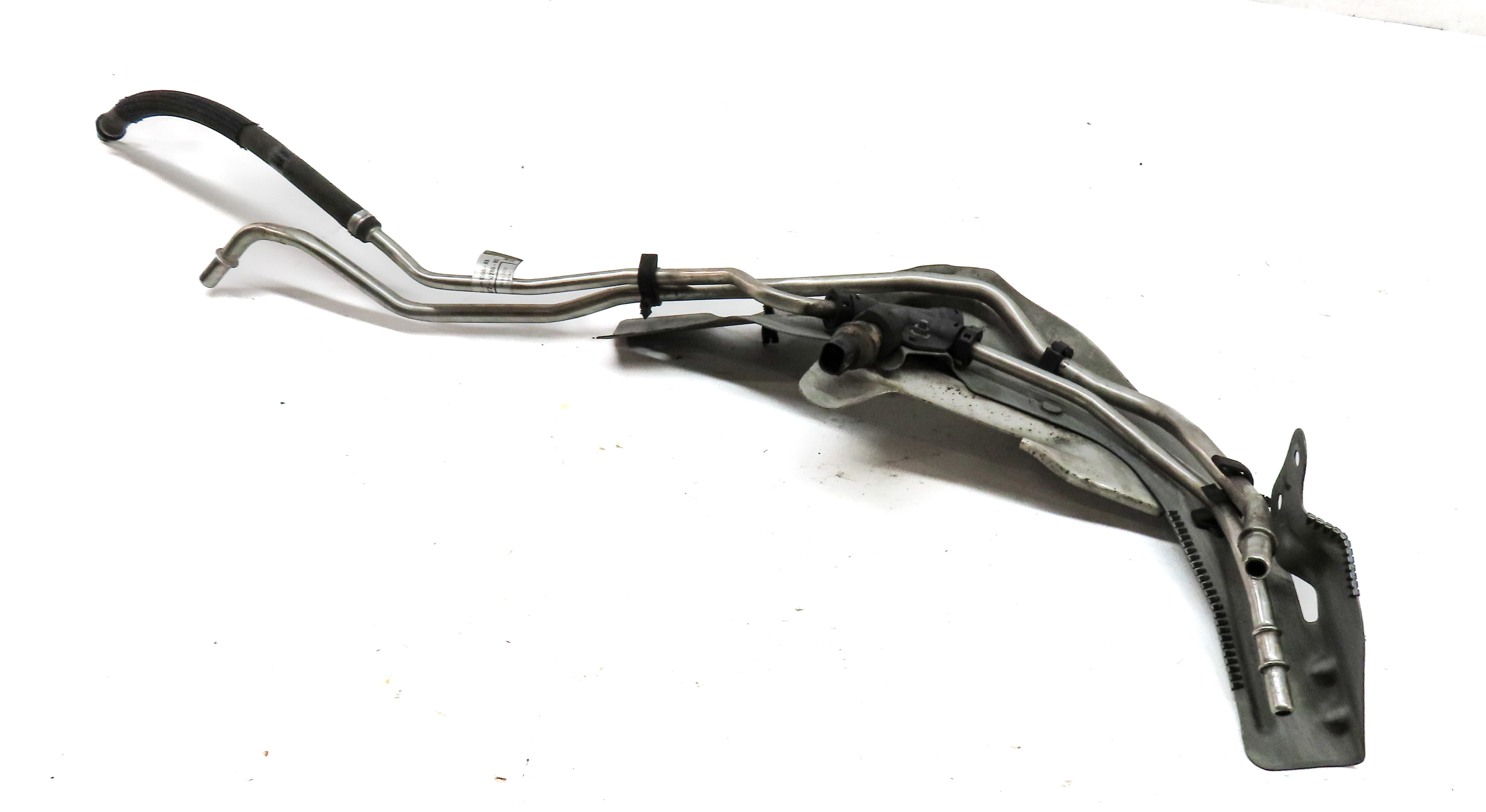 2012 LAND ROVER LR4 (L319) 5.0L NON SUPER ENGINE FUEL VAPOR FEED LINES w/ SENSOR — exact item pictured